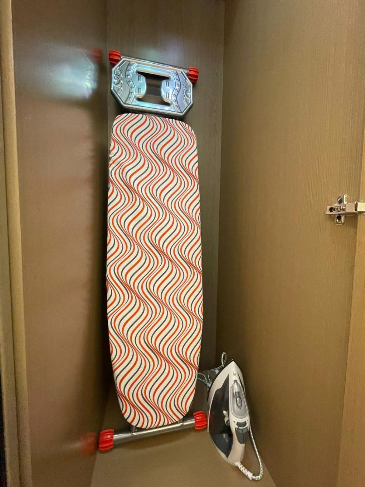 غرفة نوم وصالة مدخل ذكي Apartment *